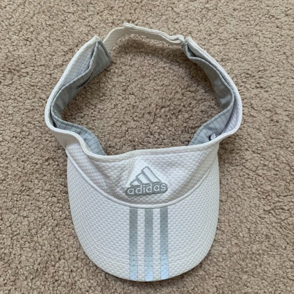 Adidas Sunblock Unisex Visor - Picture 1 of 5